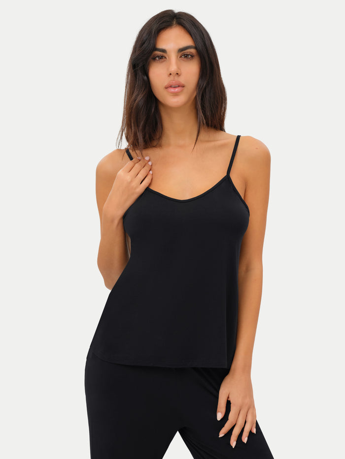 #color_black / Alessia is 5'9½″ wearing a size S
