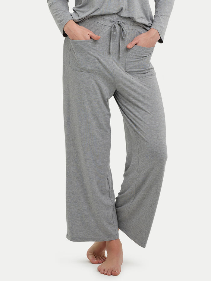 #color_heather gray / Hannah is 5′9″ wearing a size S