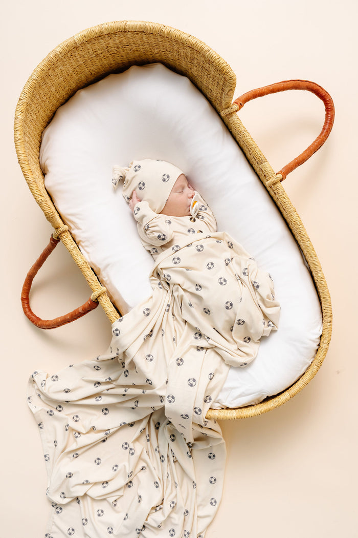 Beckham Newborn Hat Bundle (Gown)