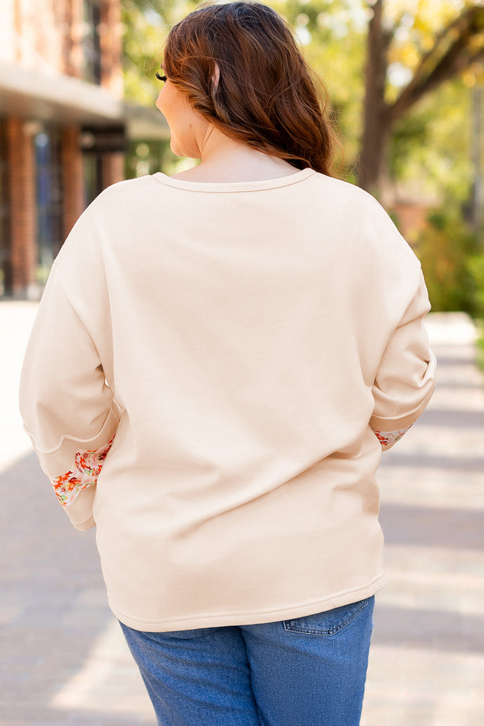 Beige Plus Size Flower Patched Side Slits Crewneck Top 🇨🇳
