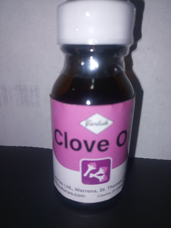 Carlisle Clove Oil 15ml