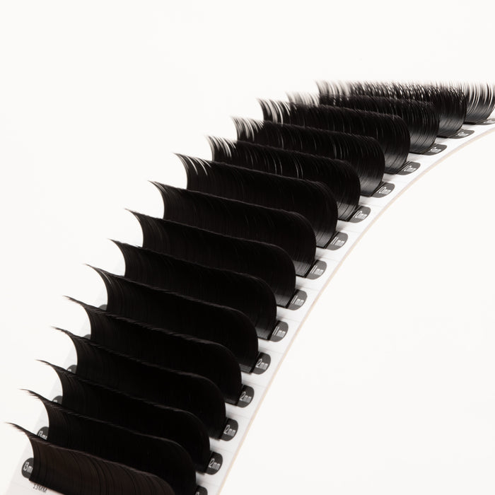 Classic Mayfair Lashes 0.18