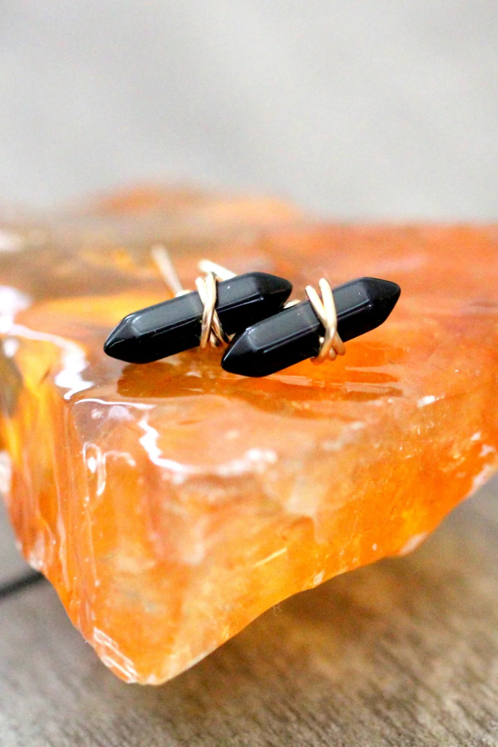 Saressa-Designs-Crest-Studs-Obsidian
