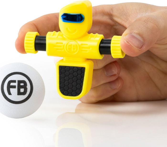 Fatbrain: Foosbots Series 3 - Stinger