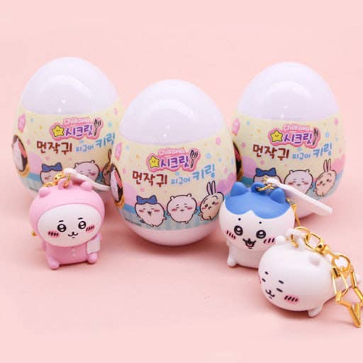 K-Wonderland: Chiikawa Figure Keychain Capsule Egg