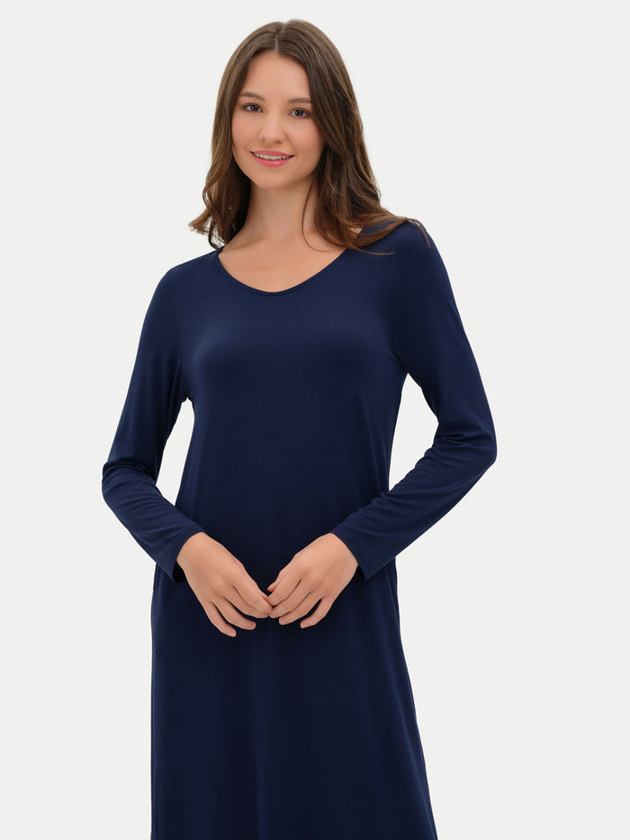 #color_navy / Crystiana is 5′11″ wearing a size S