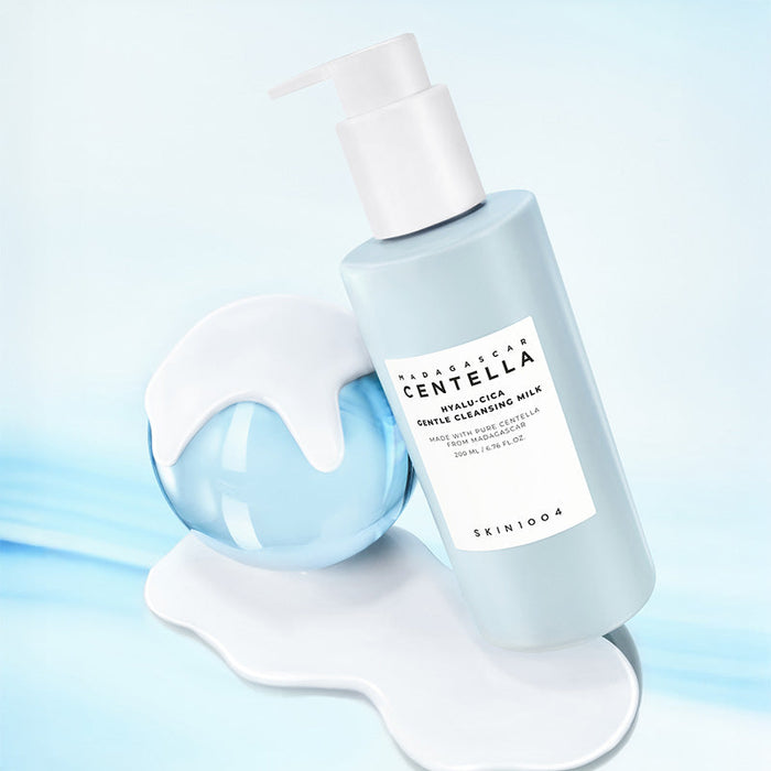 Madagascar Centella Hyalu-Cica Gentle Cleansing Milk