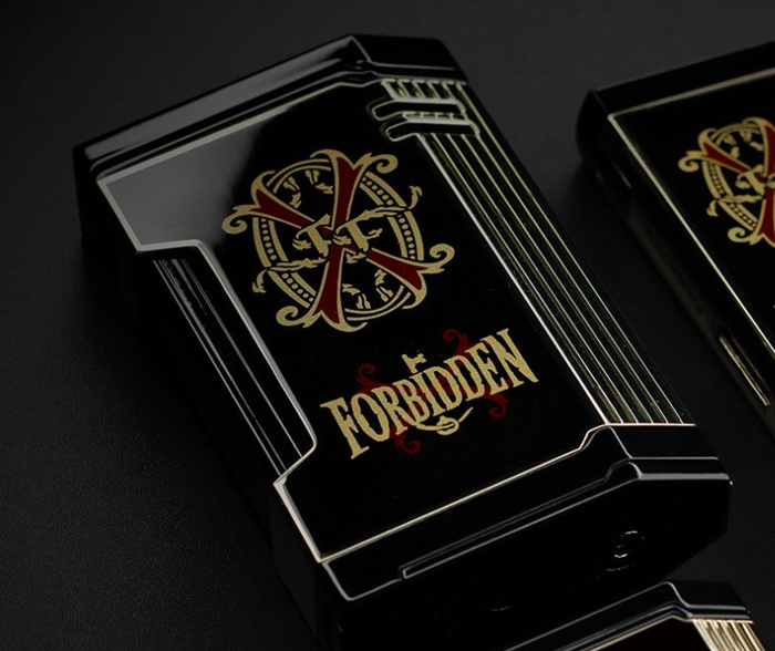 Opus X Rare Black Magma T Lighter