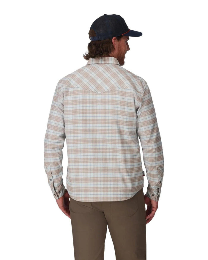 14272-1367-Ms-Brackett-Flannel-Model-F25-Back - Mossy Creek Fly Fishing