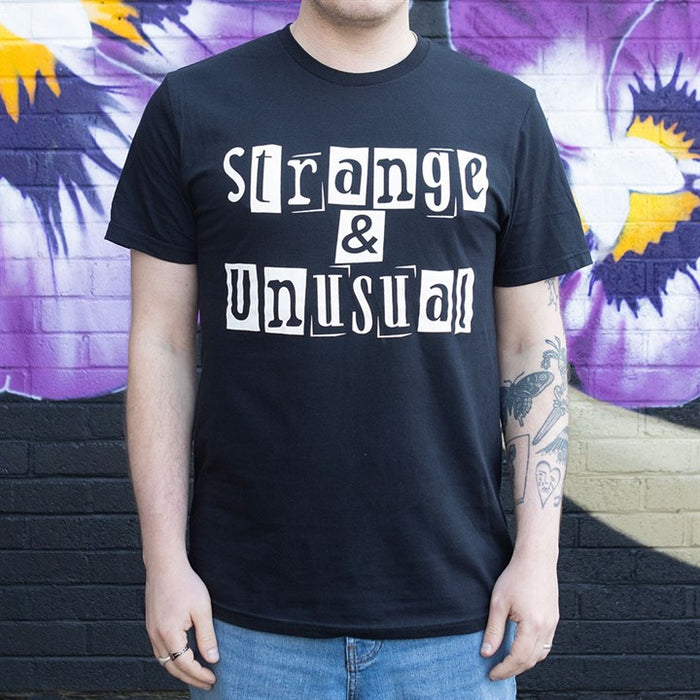 Strange & Unusual Unisex T shirt Size XL 🇬🇧